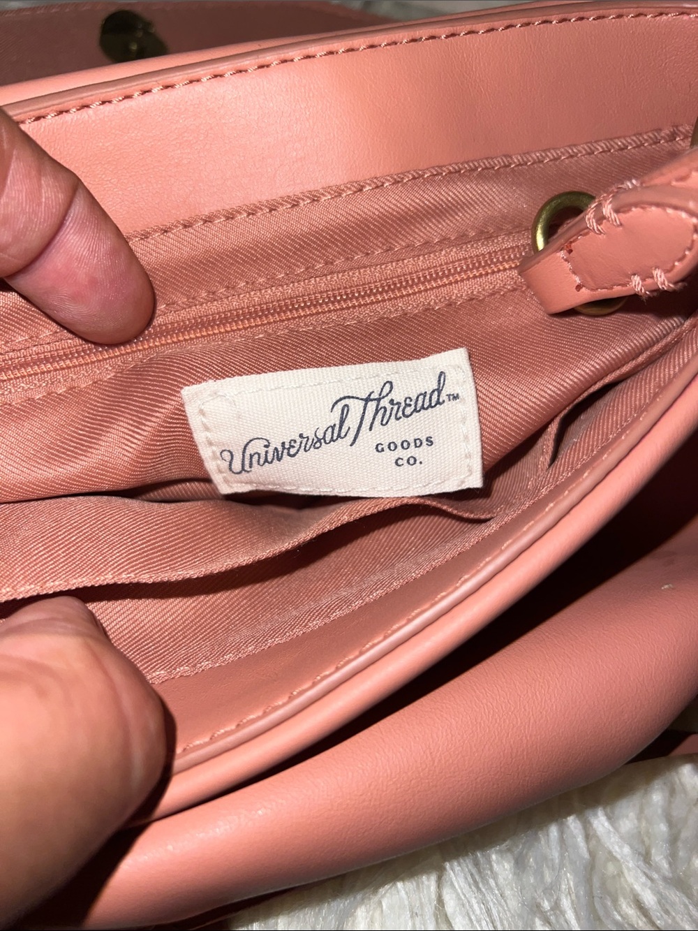 Universal Thread Crossbody Handbag - Picture 6 of 11